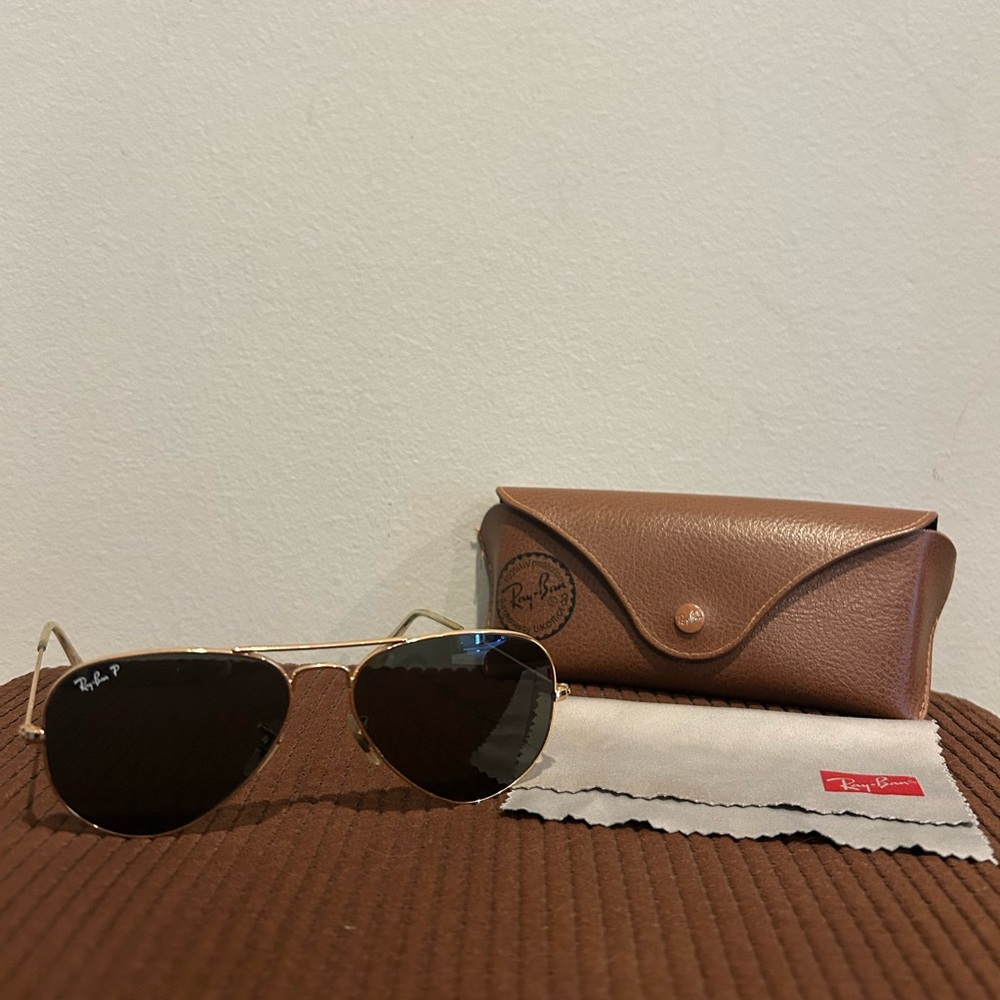 Ray-Ban Gold Aviator Sunglasses with Black Lenses